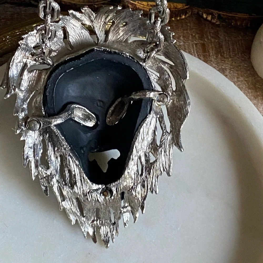 Vintage 1960’s unsigned Luca Razza Leo necklace
